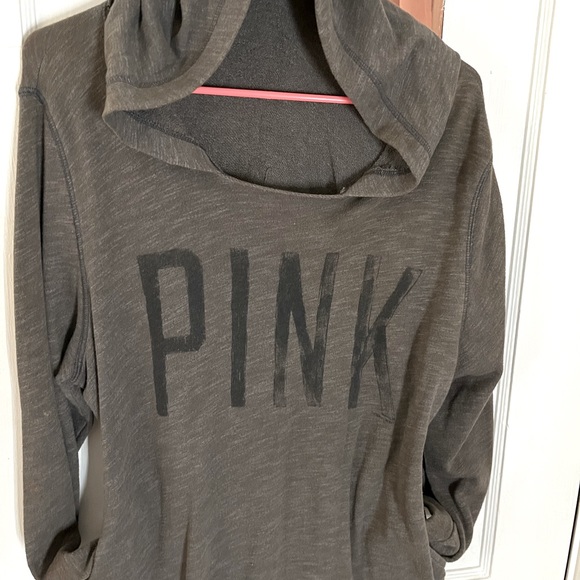 | 𝘊𝘰𝘮𝘧𝘺 𝘖𝘷𝘦𝘳𝘴𝘪𝘻𝘦𝘥 𝘗𝘐𝘕𝘒 𝘏𝘰𝘰𝘥𝘪𝘦 | - Picture 2 of 6